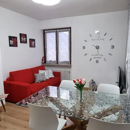 Yudi House 아파트 *